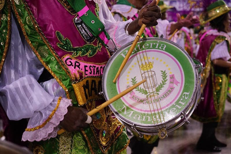 Rio Scenarium apresenta seu esquenta de Carnaval com baterias de Escolas de Samba todos os Sábados!