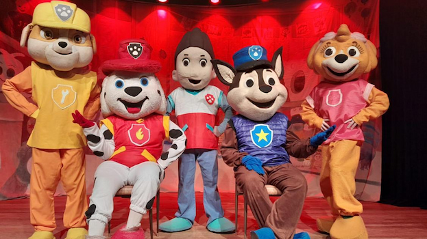 PATRULHA CANINA NO TEATRO VANNUCCI