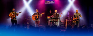 PARA LENNON & MCCARTNEY – OS BEATLES E O CLUBE DA ESQUINA NO BLUE NOTE - RJ
