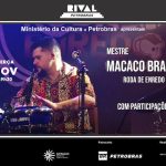 MESTRE MACACO BRANCO COMANDA A RODA DE ENREDO NO TEATRO RIVAL PETROBRAS