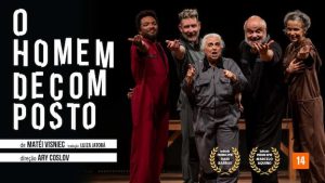 O homem decomposto no Teatro Poeira