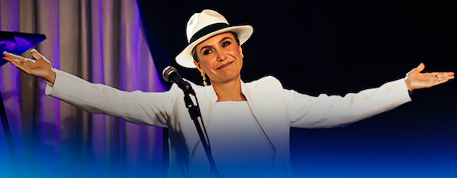 ADRIANA QUADROS – AS CORES DO TOM – TRIBUTO TOM JOBIM NO BLUE NOTE - RJ
