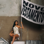 Ajuliacosta takes the New Testament tour to Circo Voador for its debut on the Lapa stage